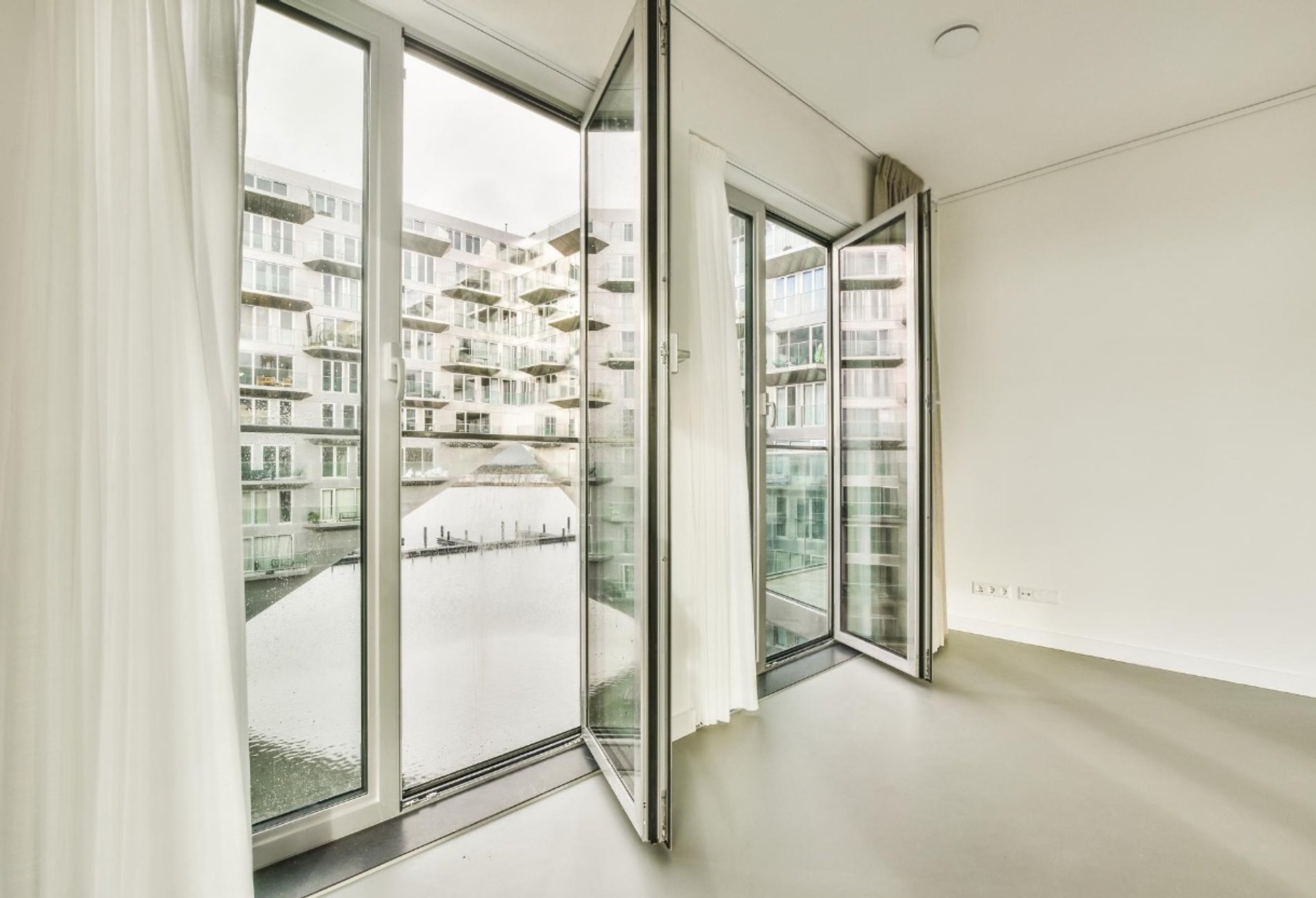 Aluminium Doors & Windows